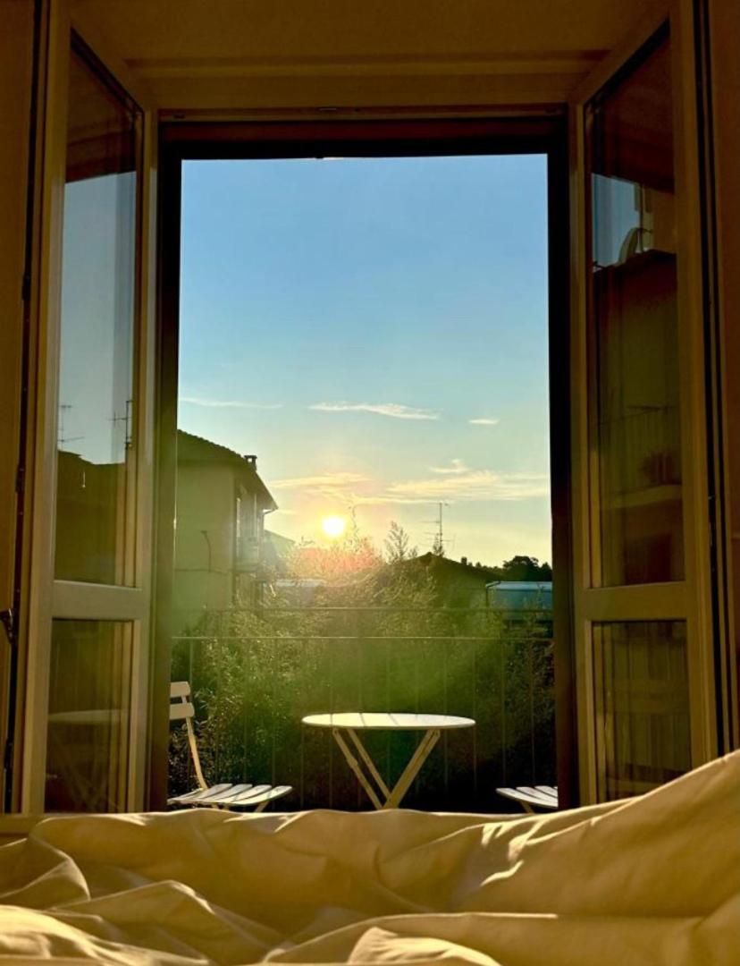 Lora Diamond Suite ,Free Parking, Self Check In,3 Como Kültér fotó